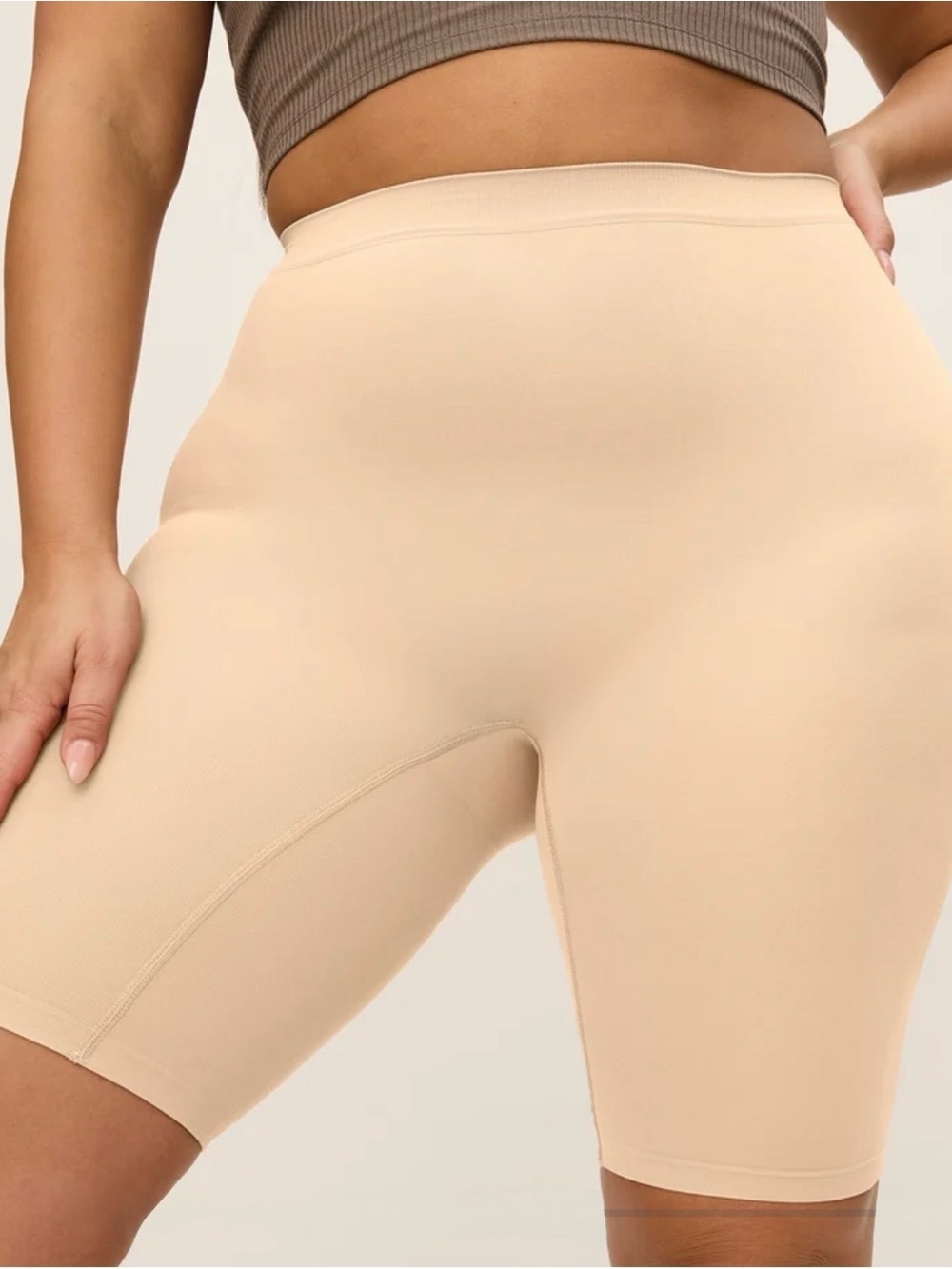 Thighsociety WhispAir Cooling Staple 9” Anti-Chafe Shorts in Beige size 3X
